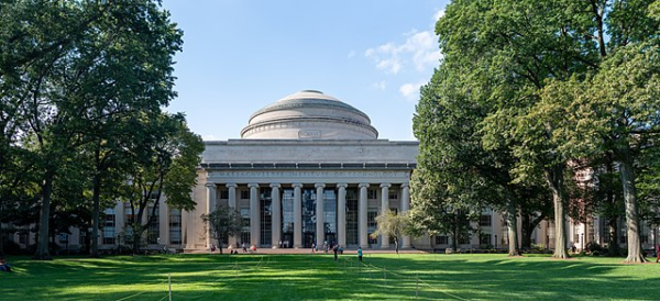 Massachusetts Institute of Technology Massachusetts Institute of Technology