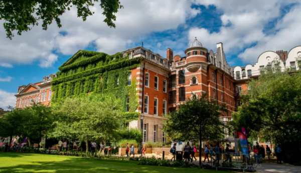 King’s College London King’s College London