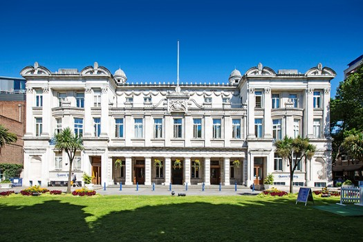 Queen Mary University of London Queen Mary University of London